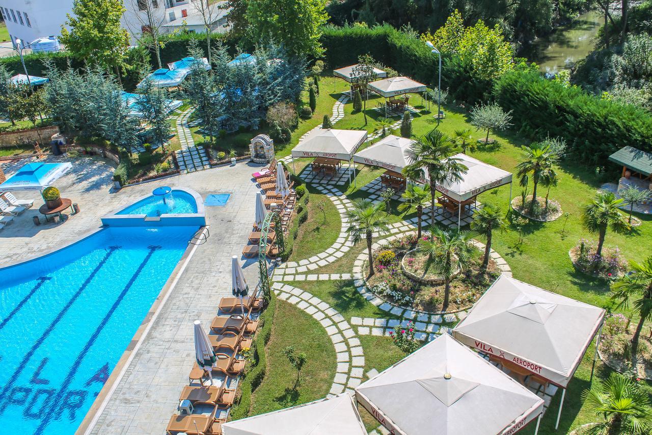 Rinas Hotel Vila Aeroport מראה חיצוני תמונה