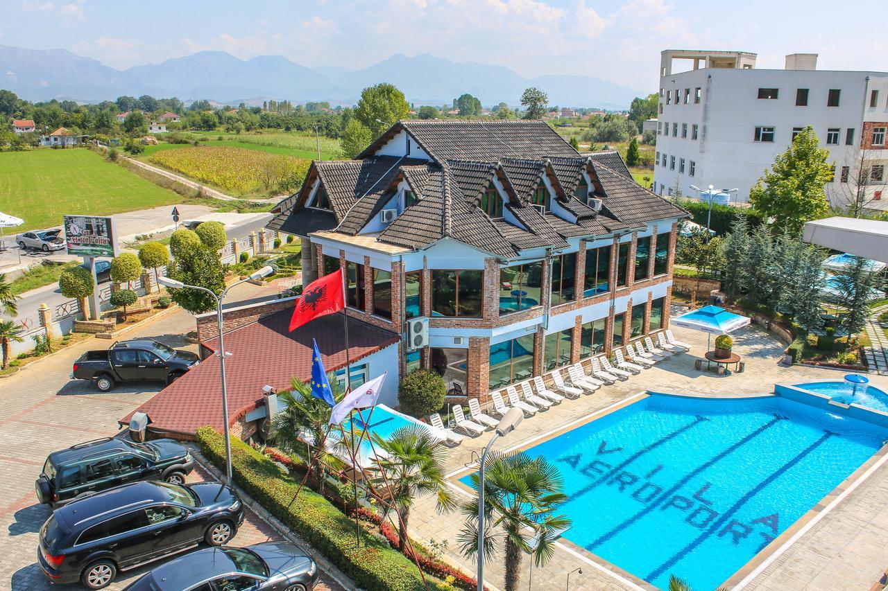 Rinas Hotel Vila Aeroport מראה חיצוני תמונה